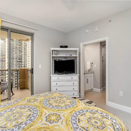 Exquisitely Remodeled 3 Bedroom 3 Bath Ocean View Condo, 908 Margate Condo